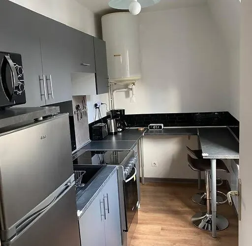 Foch Gare Joli En Centre-ville *